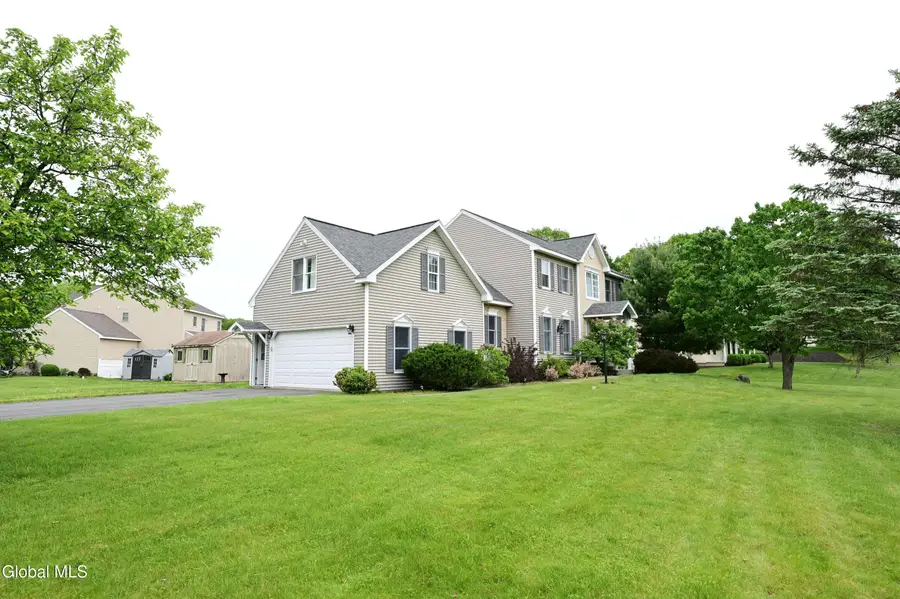 7 Ledgewood Drive, Brunswick, NY 12180 - #2