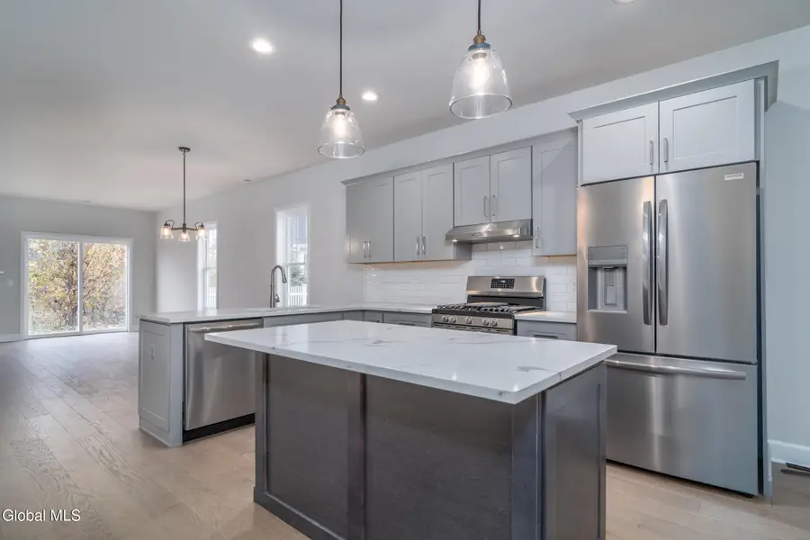 44 Priddle Lane, Colonie, NY 12110 - #2