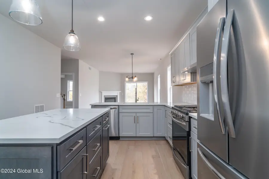 44 Priddle Lane, Colonie, NY 12110 - #3