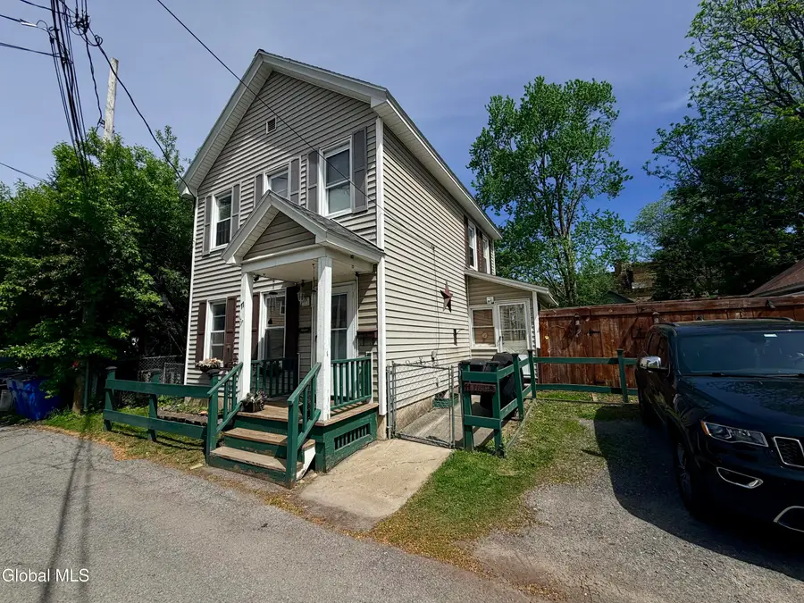 11 Court Street, Johnstown, NY 12095 - #3