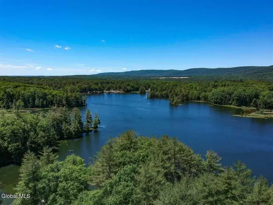 2 Birch Court, Corinth, NY 12822 - #3