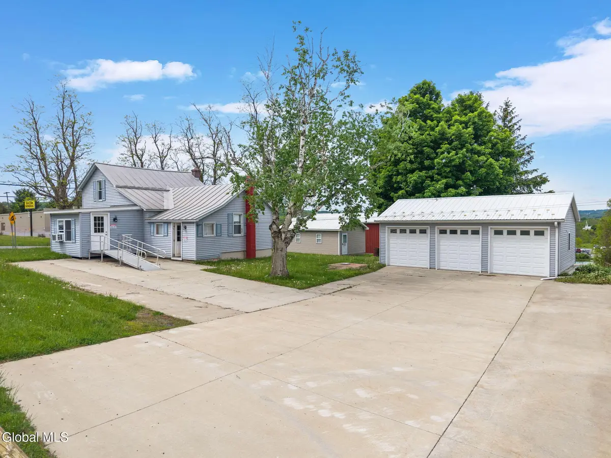 4081 New York 30, Duanesburg, NY 12066 - #1