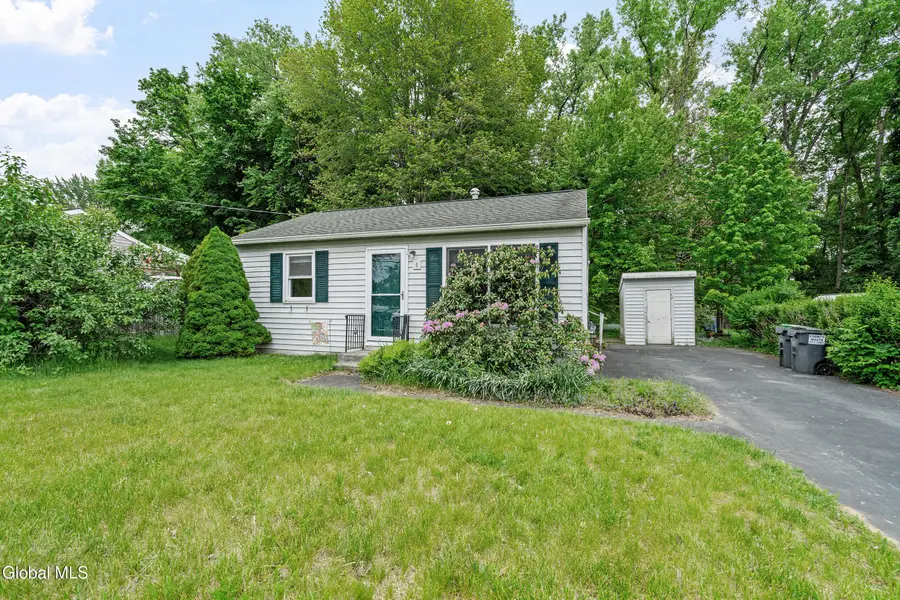 5 Mary Hadge Drive, Colonie, NY 12309 - #2