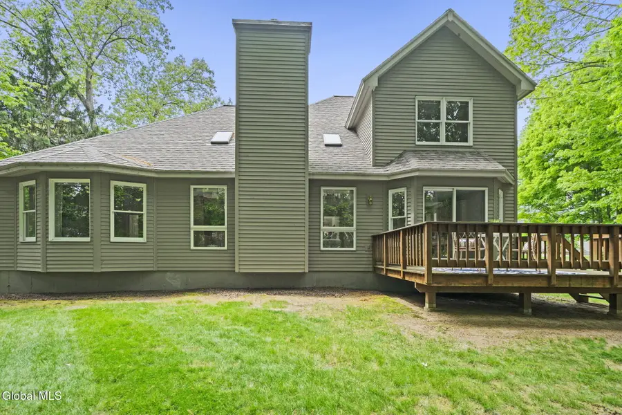 6 Ashley Place, Saratoga Springs, NY 12866 - #2