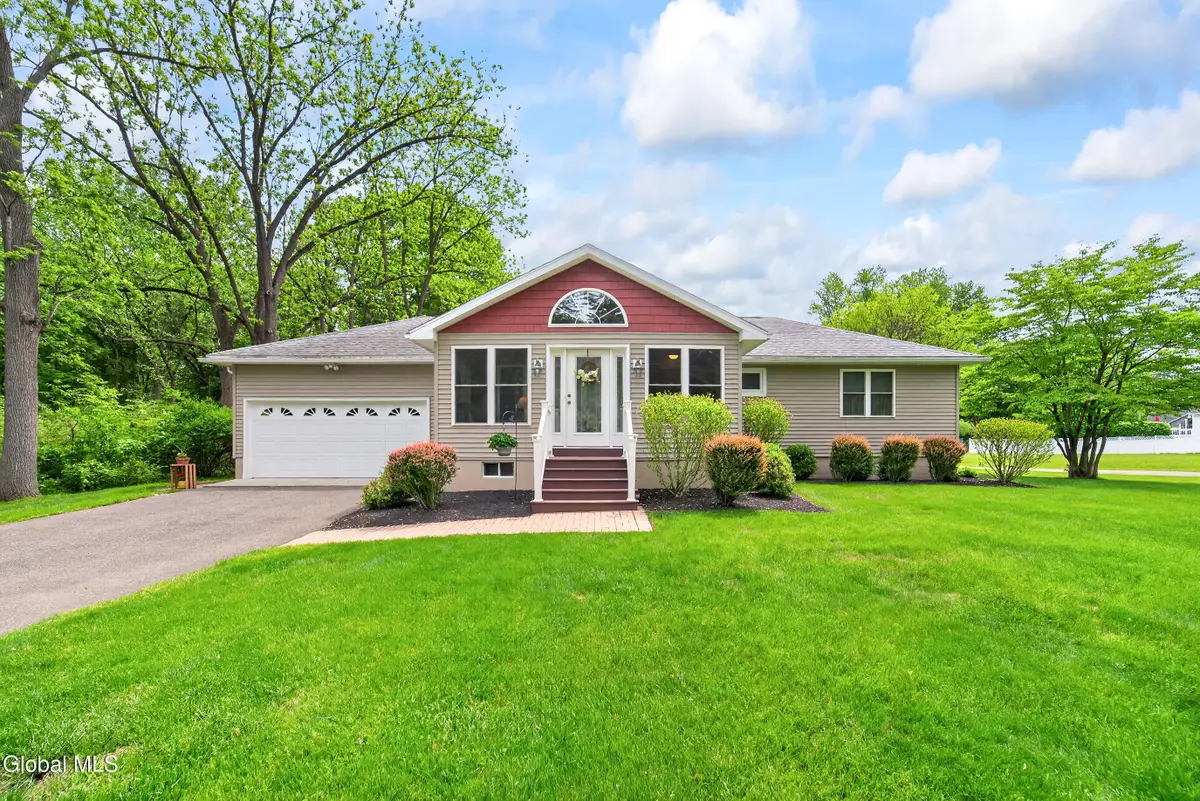 17 North Street, Bethlehem, NY 12054 - #1