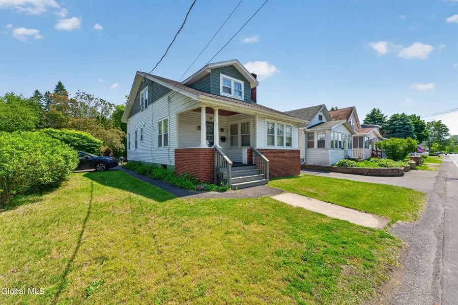 32 Osborne Road, Colonie, NY 12205 - #3