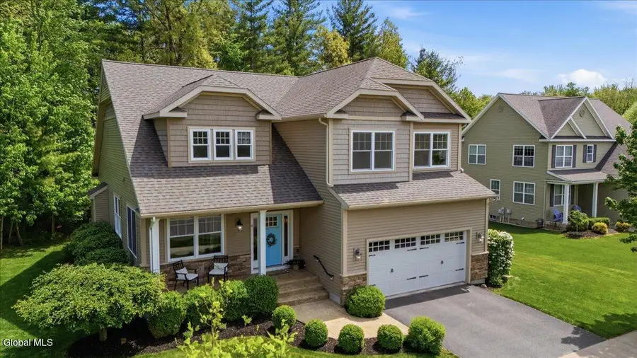 4 Annie Drive, Saratoga Springs, NY 12866 - #2