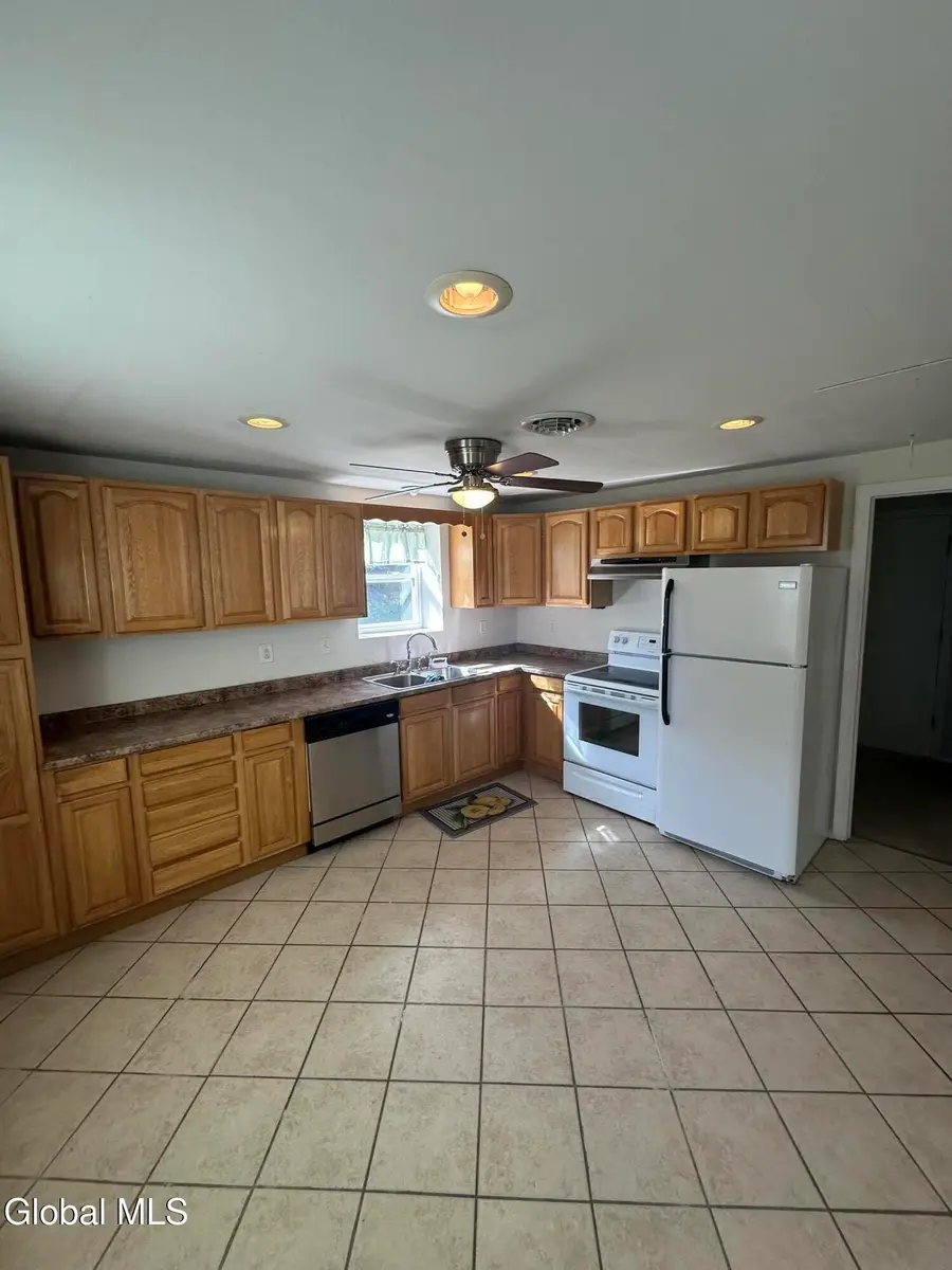 6963 Fuller Station Road, Schenectady, NY 12303 - #2