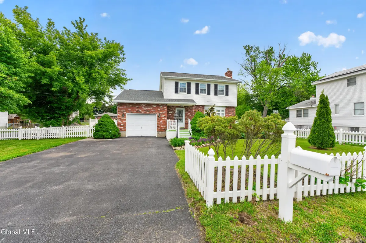 817 14th Street, Watervliet, NY 12189 - #1