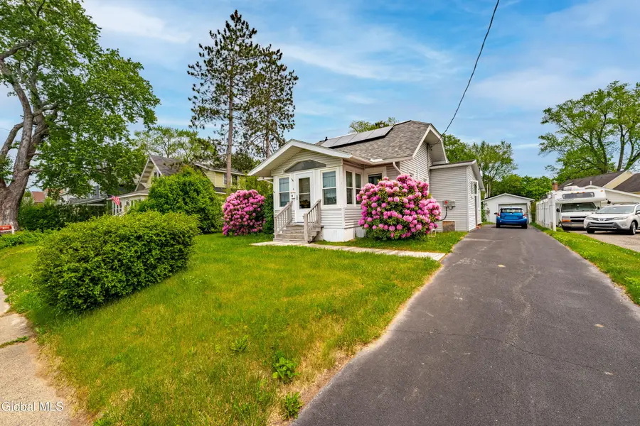 6 Campbell Avenue, Castleton On Hudson, NY 12033 - #2