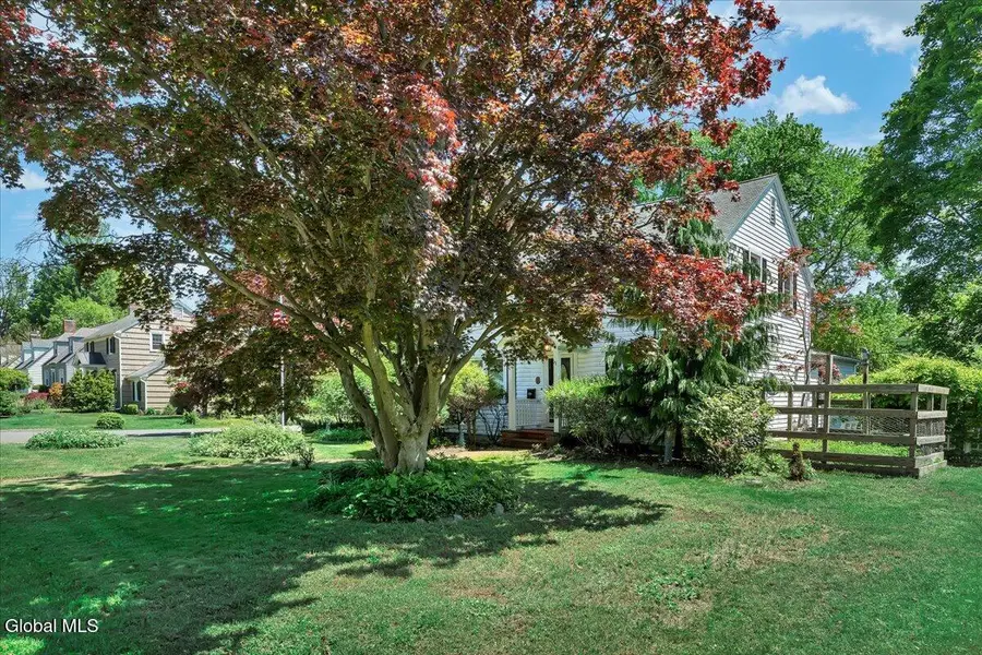 52 Delmar Place, Bethlehem, NY 12054 - #2