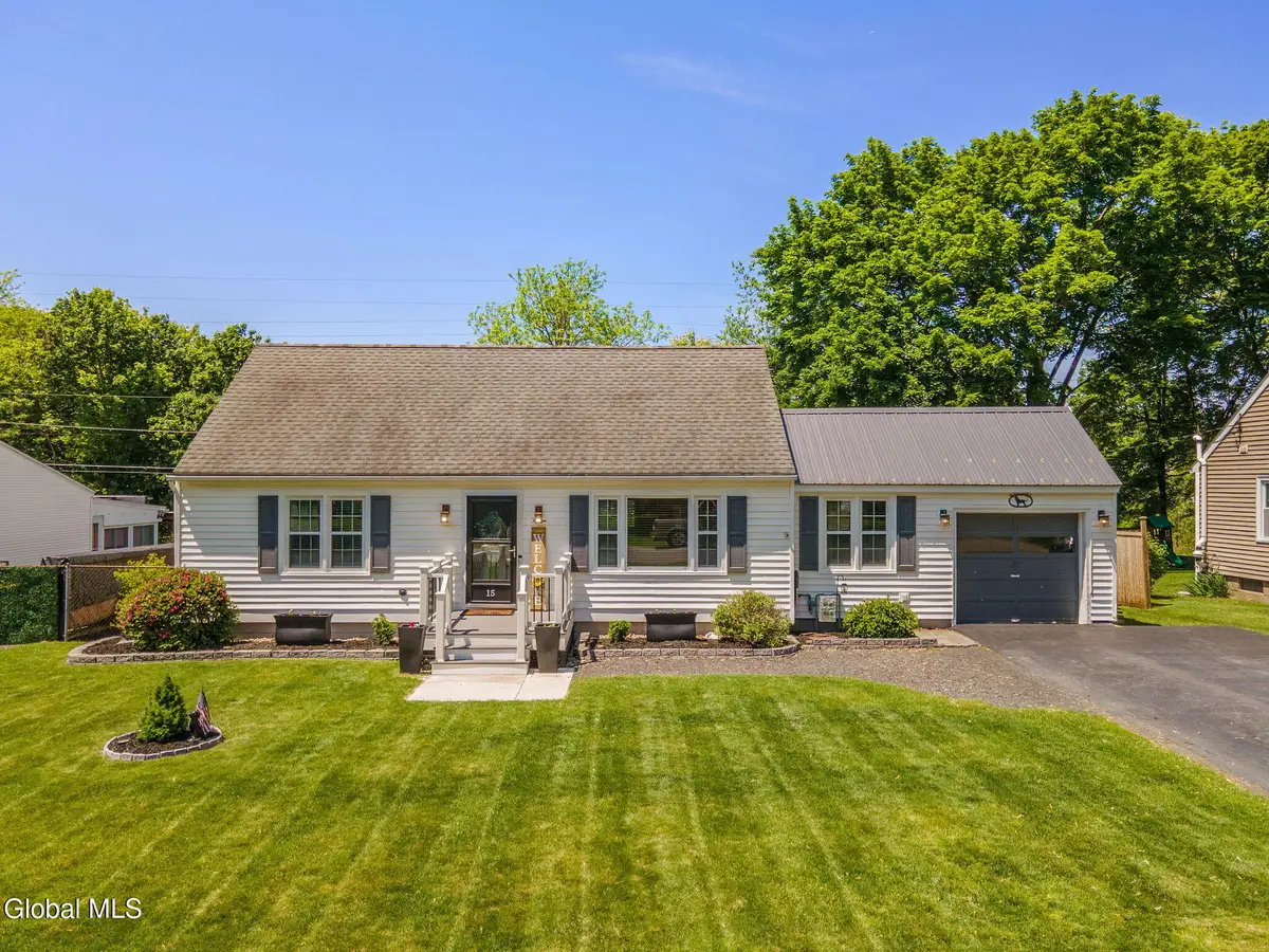 15 Brunswick Park Drive, Brunswick, NY 12180 - #1