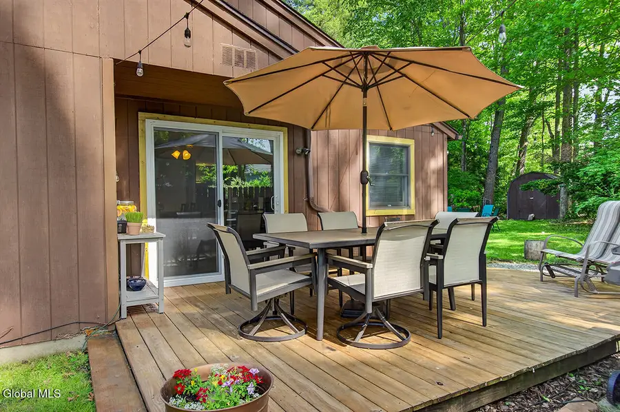 31 Glenbrook Drive, Clifton Park, NY 12065 - #3