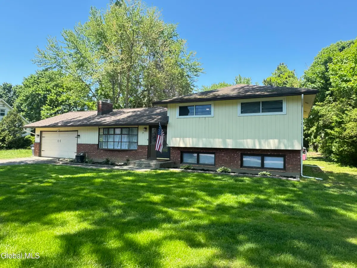 14 Rosemere Road, Glenville, NY 12019 - #1