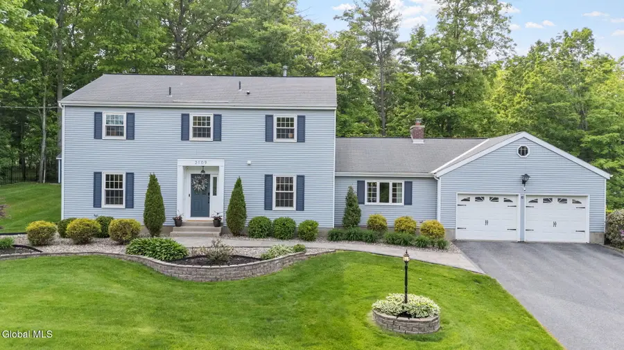 2109 Orchard Park Drive, Niskayuna, NY 12309 - #2