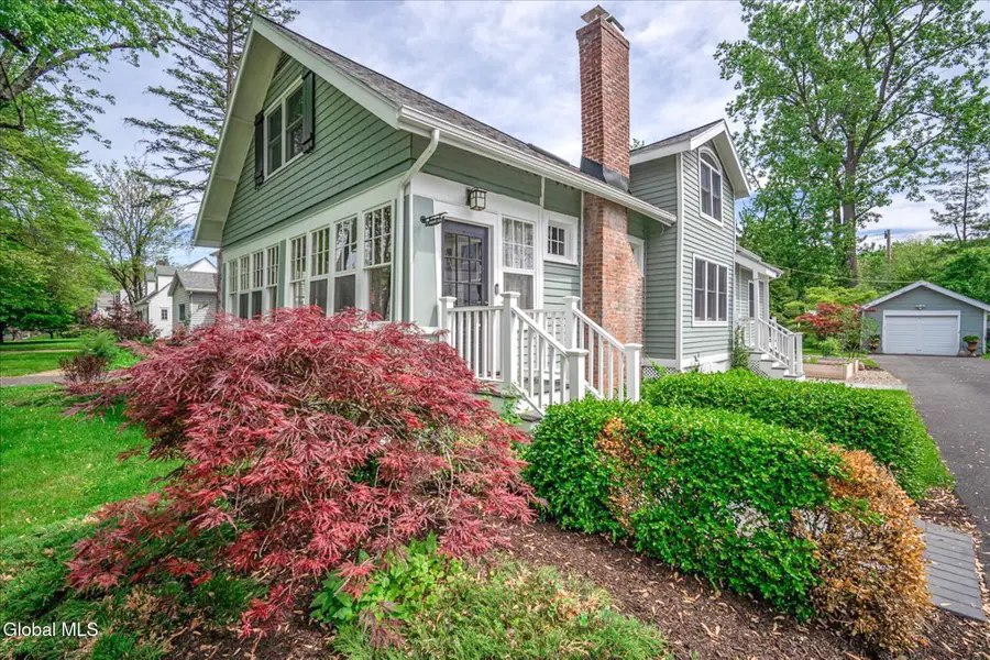 15 Burhans Place, Bethlehem, NY 12054 - #3