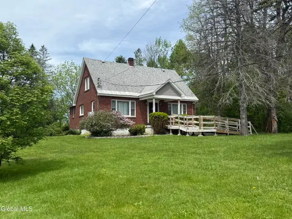 1388 Midline Road, Amsterdam, NY 12010