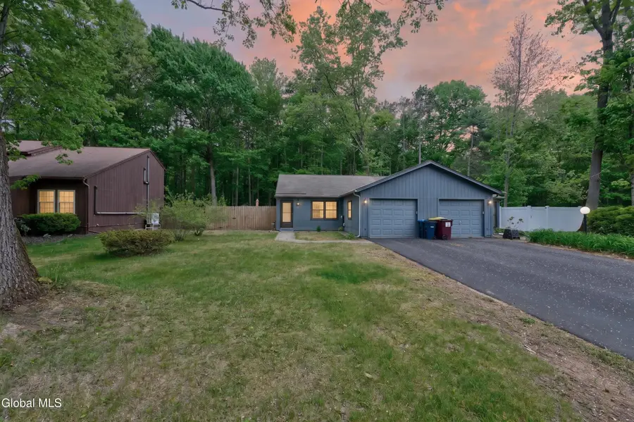 85 Wake Robin Road, Ballston Spa, NY 12020 - #2
