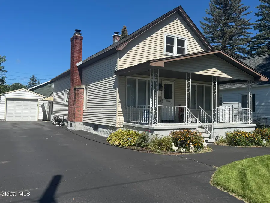2105 Oaklawn Avenue, Rotterdam, NY 12306 - #2