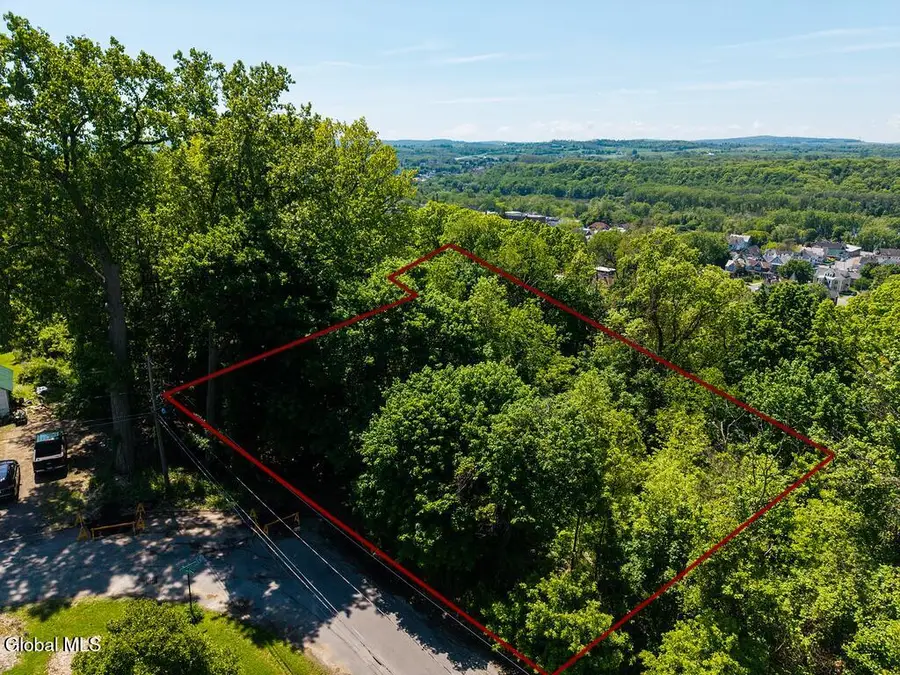 4 Laura Street, Amsterdam, NY 12010 - #2