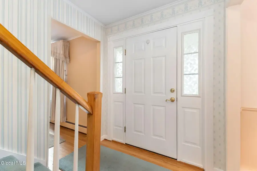 18 Sherwood Drive, Queensbury, NY 12804 - #3