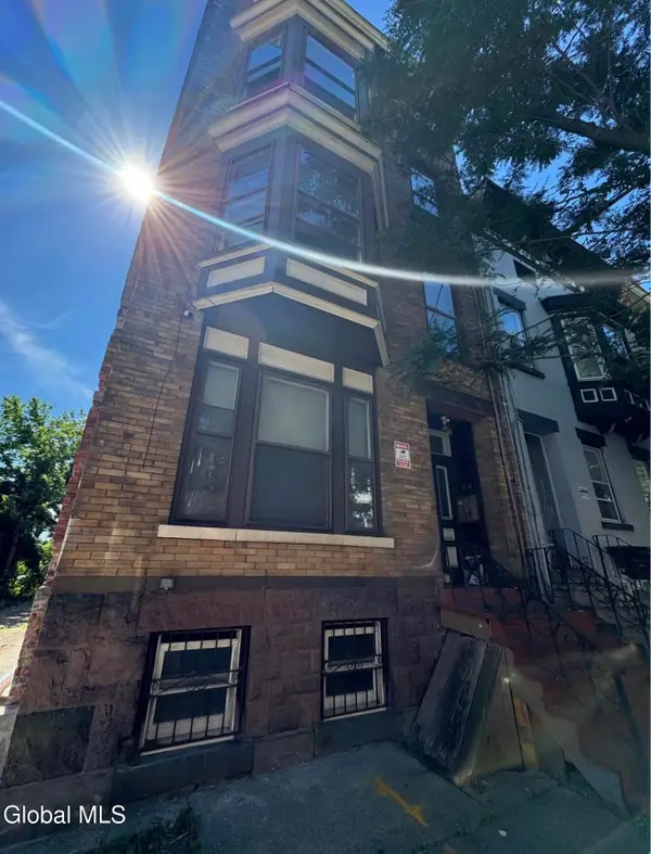 72 Grand Street, Albany, NY 12202