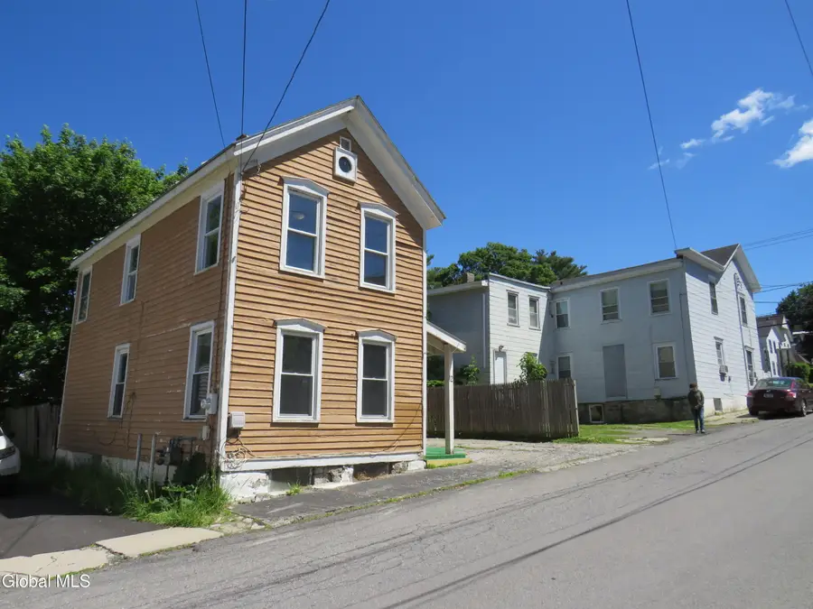 12 Glebe Street, Johnstown, NY 12095 - #3