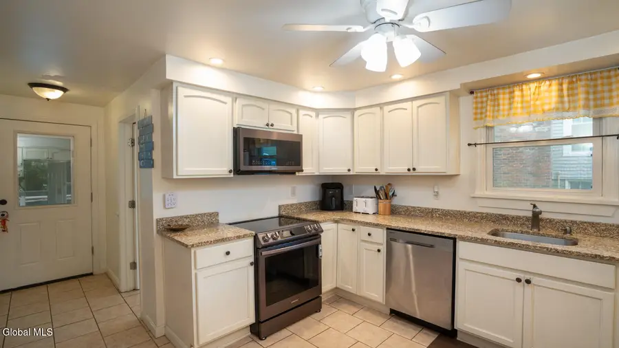 5 Jackson Street, Hoosick Falls, NY 12090 - #3