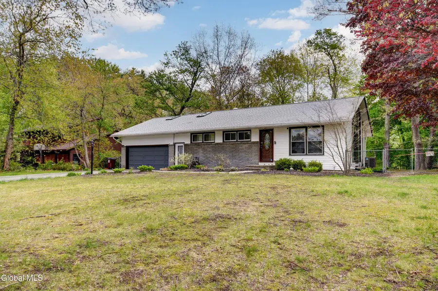 129 Okara Drive, Guilderland, NY 12303 - #3