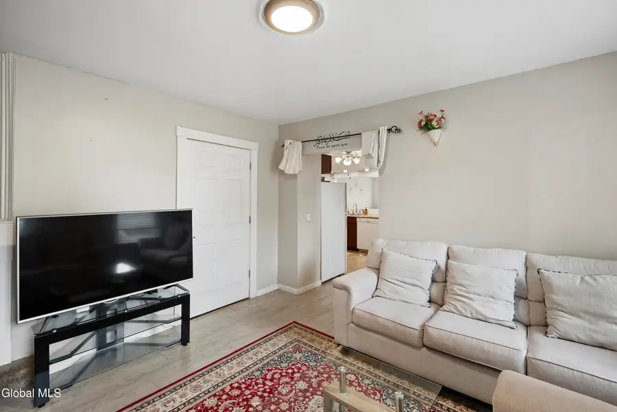 28 Grant Avenue, Albany, NY 12206 - #2