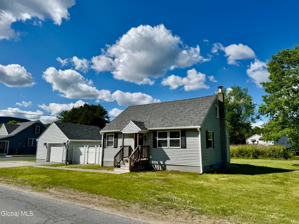 18 3rd Avenue, Hadley, NY 12835