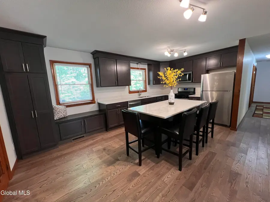 7 Sweetbriar Lane, Queensbury, NY 12804 - #3