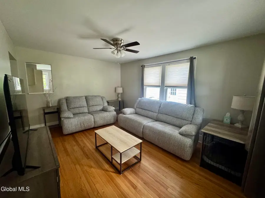 13 Knickerbocker Road, Scotia, NY 12302 - #2