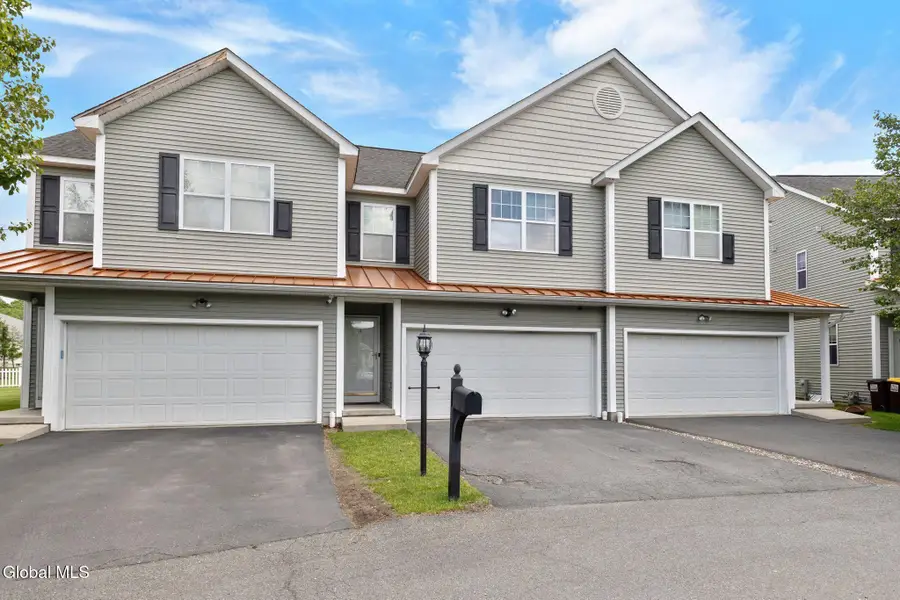14 Amalia Lane, Rensselaer, NY 12144 - #2