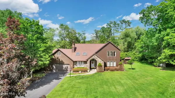 3 Hickory Lane, Sand Lake, NY 12018