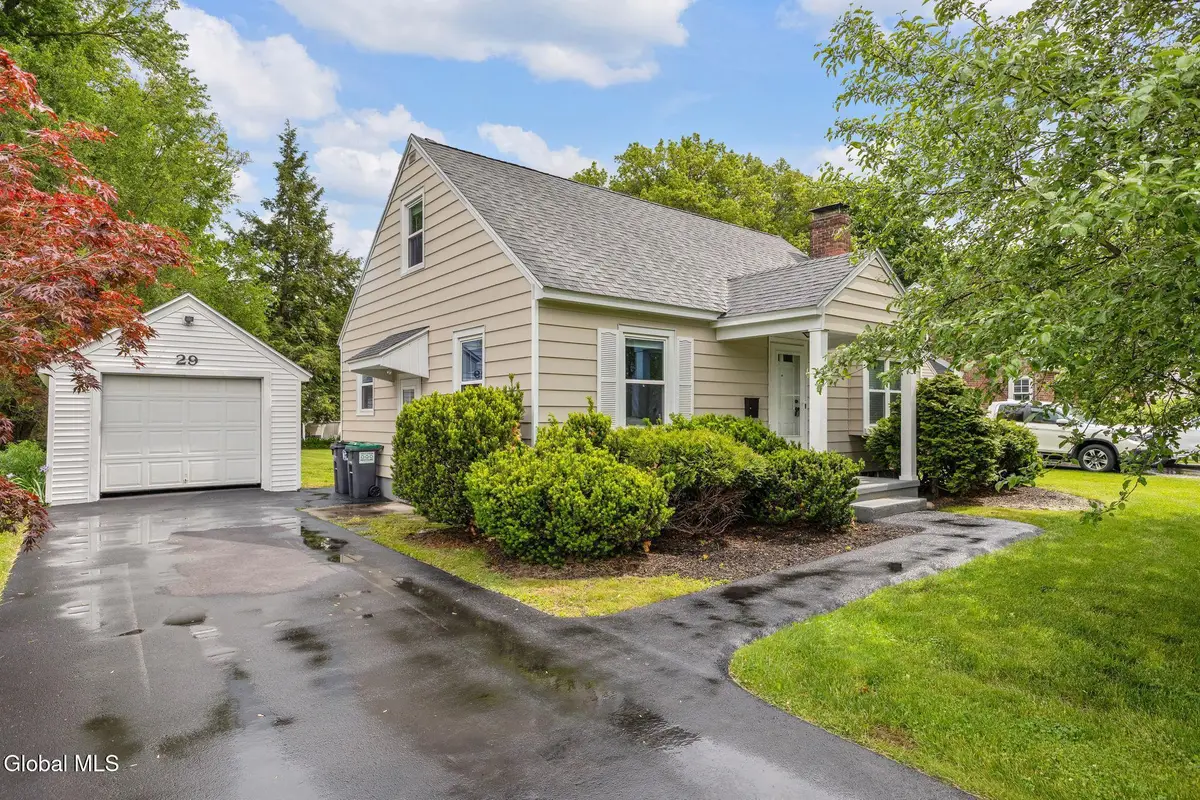 29 Witbeck Drive, Glenville, NY 12302 - #1