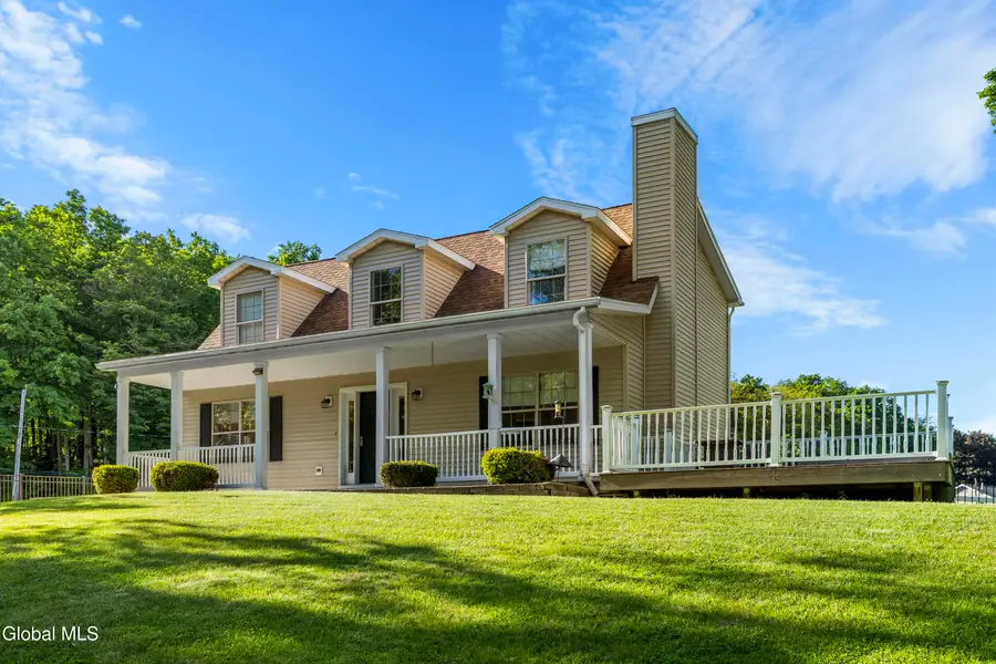 206 N Lake Avenue, Troy, NY 12180 - #2
