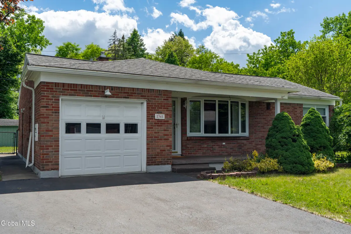 2368 Pine Avenue, Schenectady, NY 12304 - #1