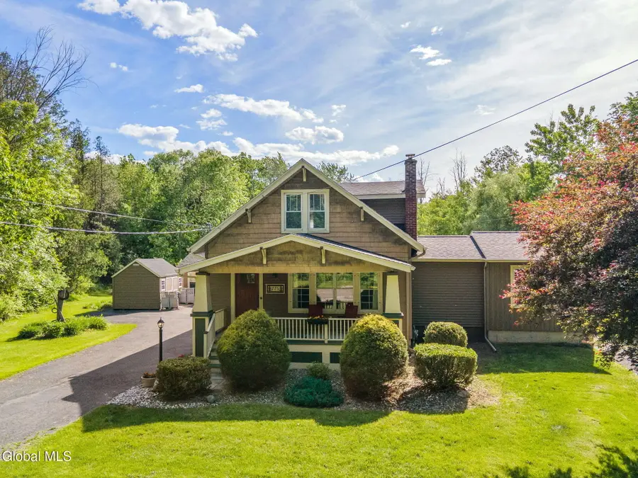775 St Davids Lane, Niskayuna, NY 12309 - #2