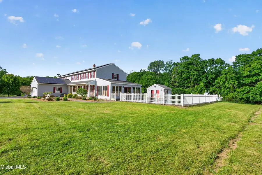 282 Hays Road, East Greenbush, NY 12033 - #2