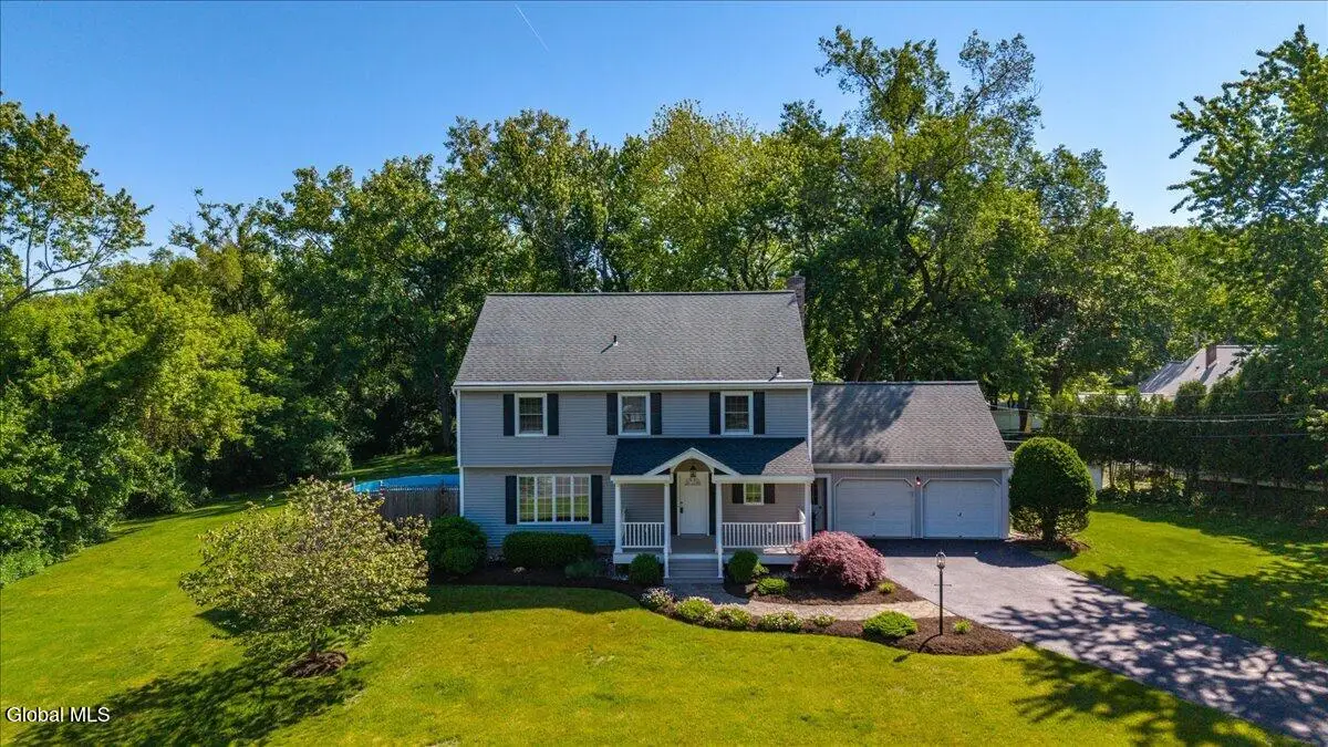 3 Fenway Drive, Loudonville, NY 12211 - #1