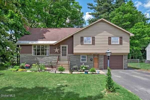 2153 Van Wormer Road, Rotterdam, NY 12303