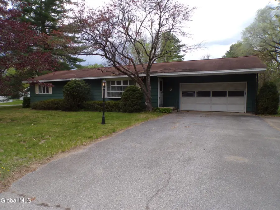 28 Buena Vista Avenue, Queensbury, NY 12804 - #2