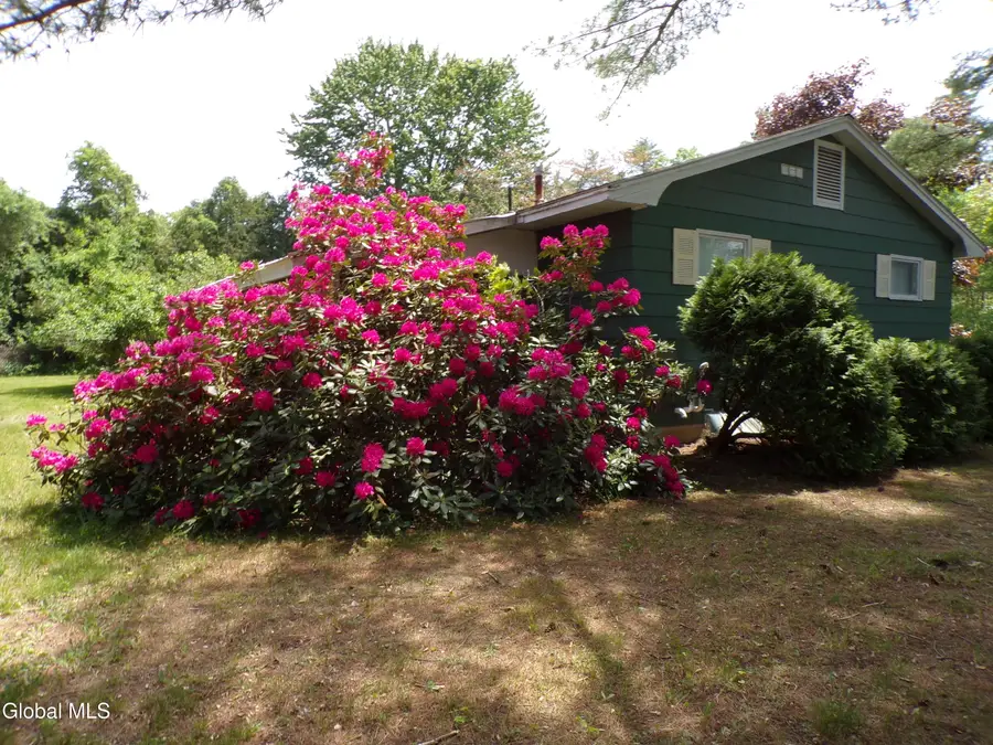 28 Buena Vista Avenue, Queensbury, NY 12804 - #3