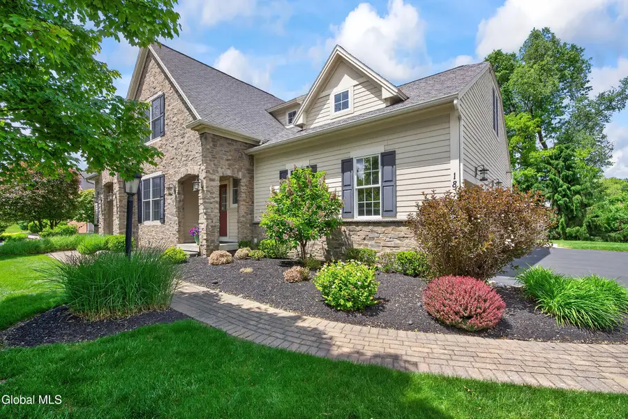 18 Burton Lane, Loudonville, NY 12211 - #3