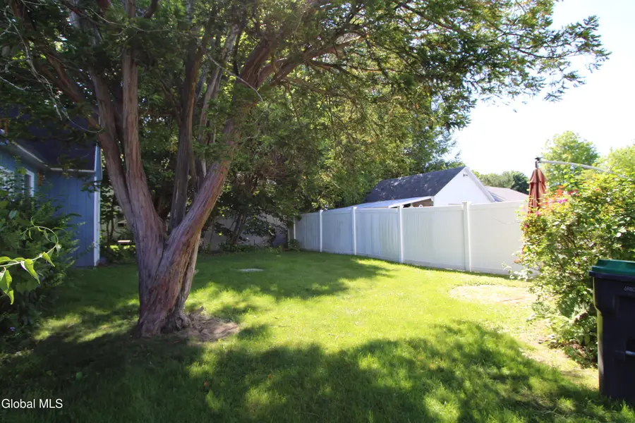 5 Hudson Street, Castleton On Hudson, NY 12033 - #3