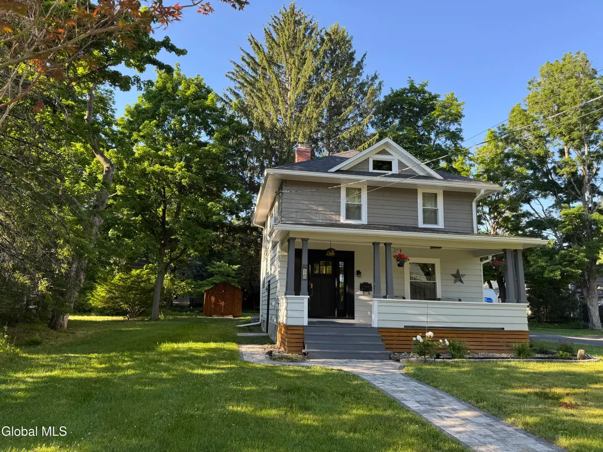 18 Herber Avenue, Bethlehem, NY 12054 - #1