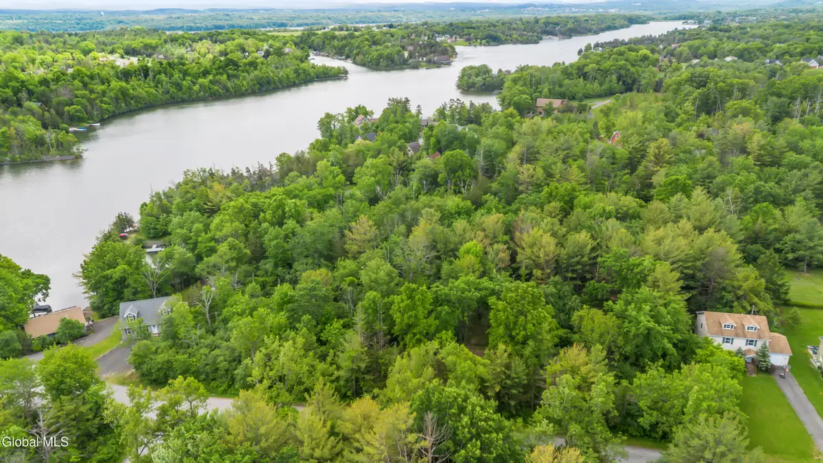 21 Rip Van Winkle Drive, Sleepy Hollow Lake, NY 12015 - #1