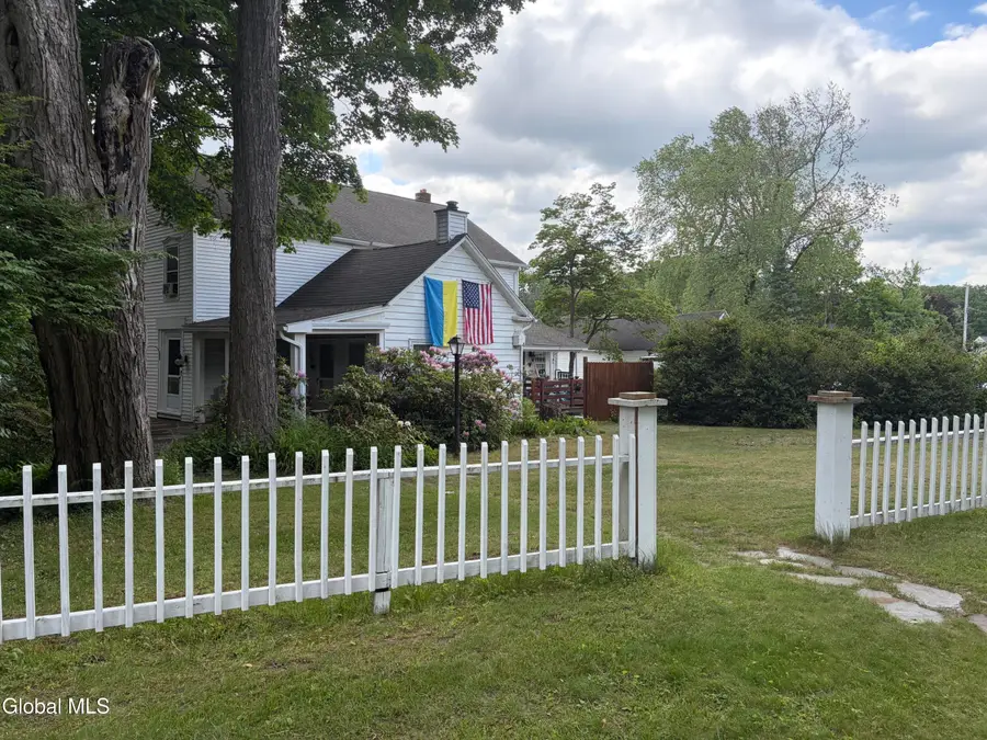 3002 Consaul Road, Schenectady, NY 12304 - #2