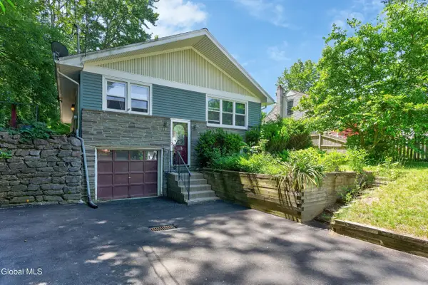 79 Willow Street, Guilderland, NY 12084